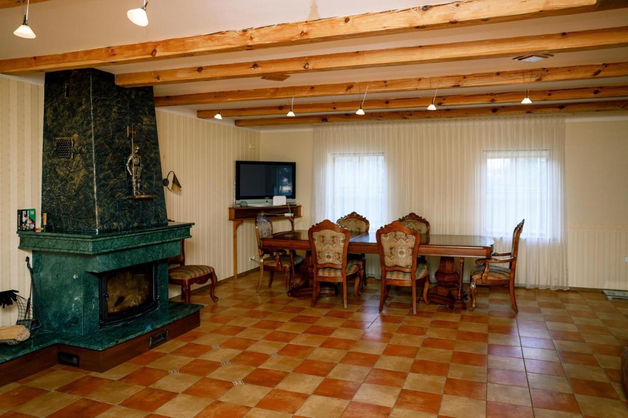 Bash Village House Ventspils Exterior photo